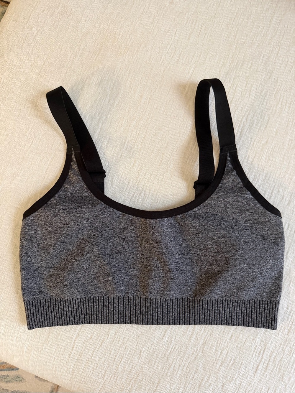 Vitality Women's Seamless Grey Sports Bra with Adjustable Straps